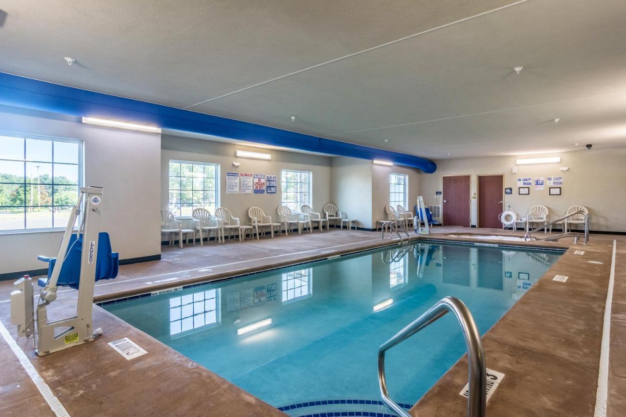 Cobblestone Hotel & Suites - Greenville المظهر الخارجي الصورة
