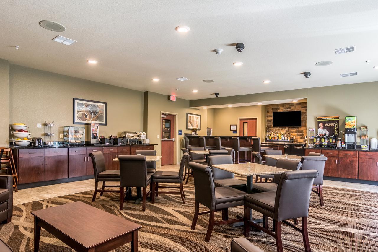 Cobblestone Hotel & Suites - Greenville المظهر الخارجي الصورة
