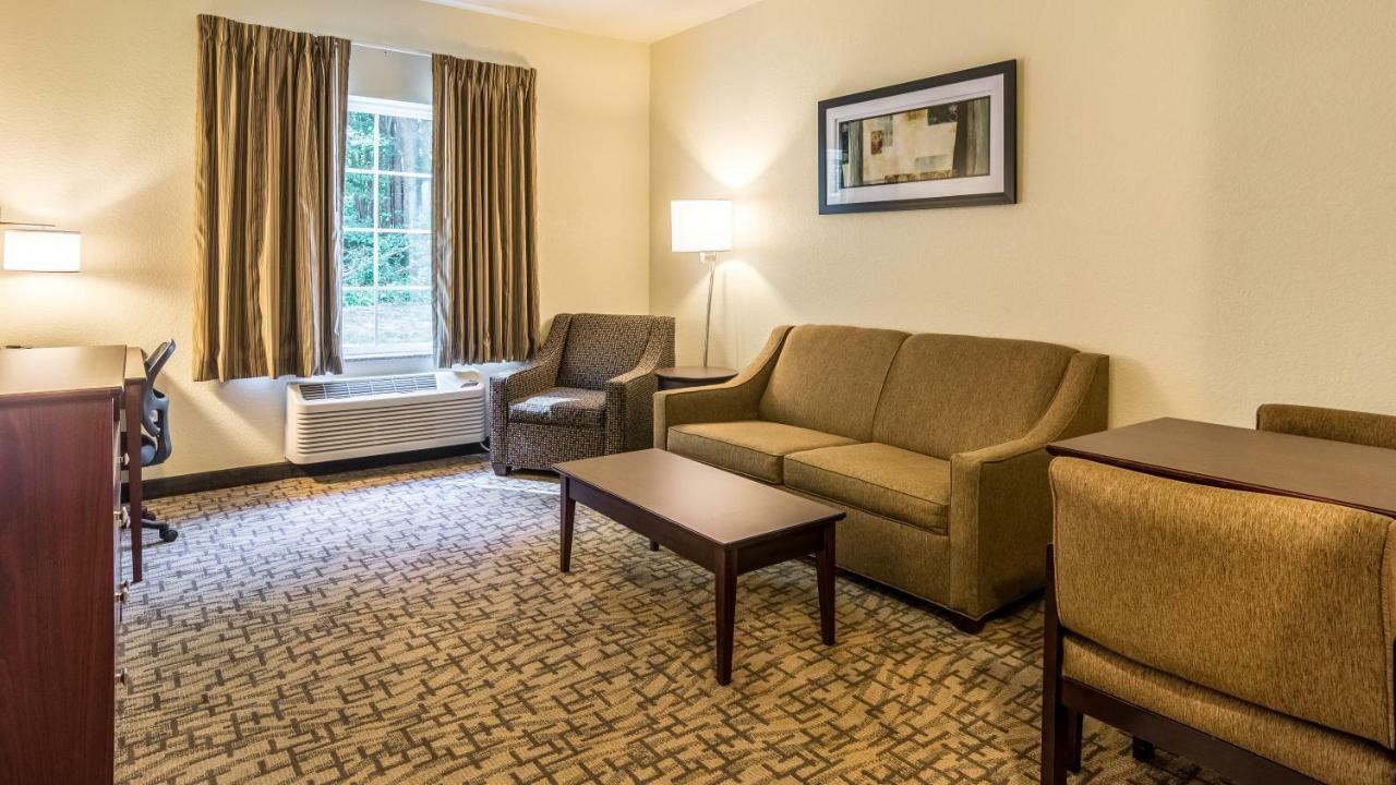 Cobblestone Hotel & Suites - Greenville المظهر الخارجي الصورة