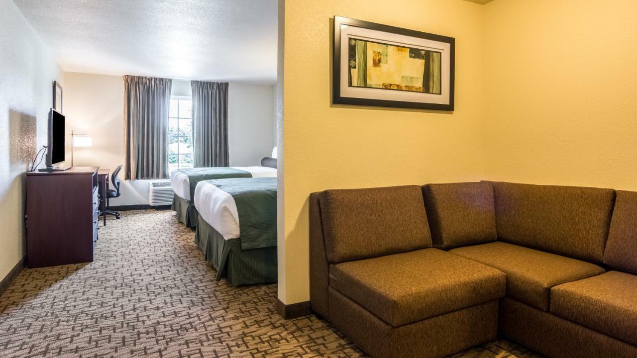 Cobblestone Hotel & Suites - Greenville المظهر الخارجي الصورة